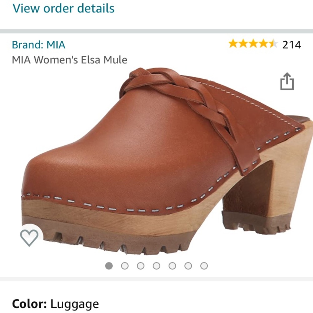 MIA CLOGS size 38 (8) fits 7.5/8